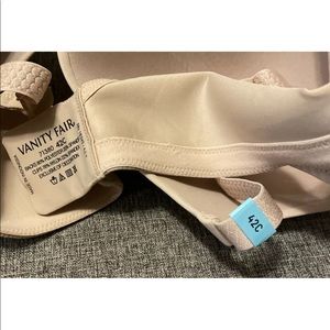 Vanity Fair Beauty Back Full Figure Wirefree Smoothing Bra 71380